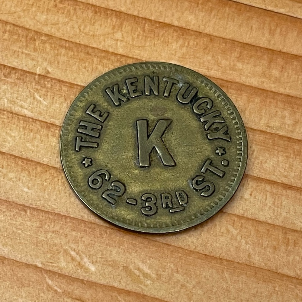 VINTAGE THE KENTUCKY 62-3RD ST TOKEN 5 Cent Coin San Francisco